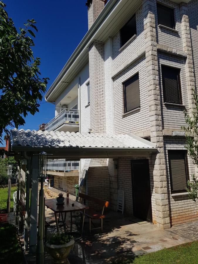 Hana Umago Exterior foto
